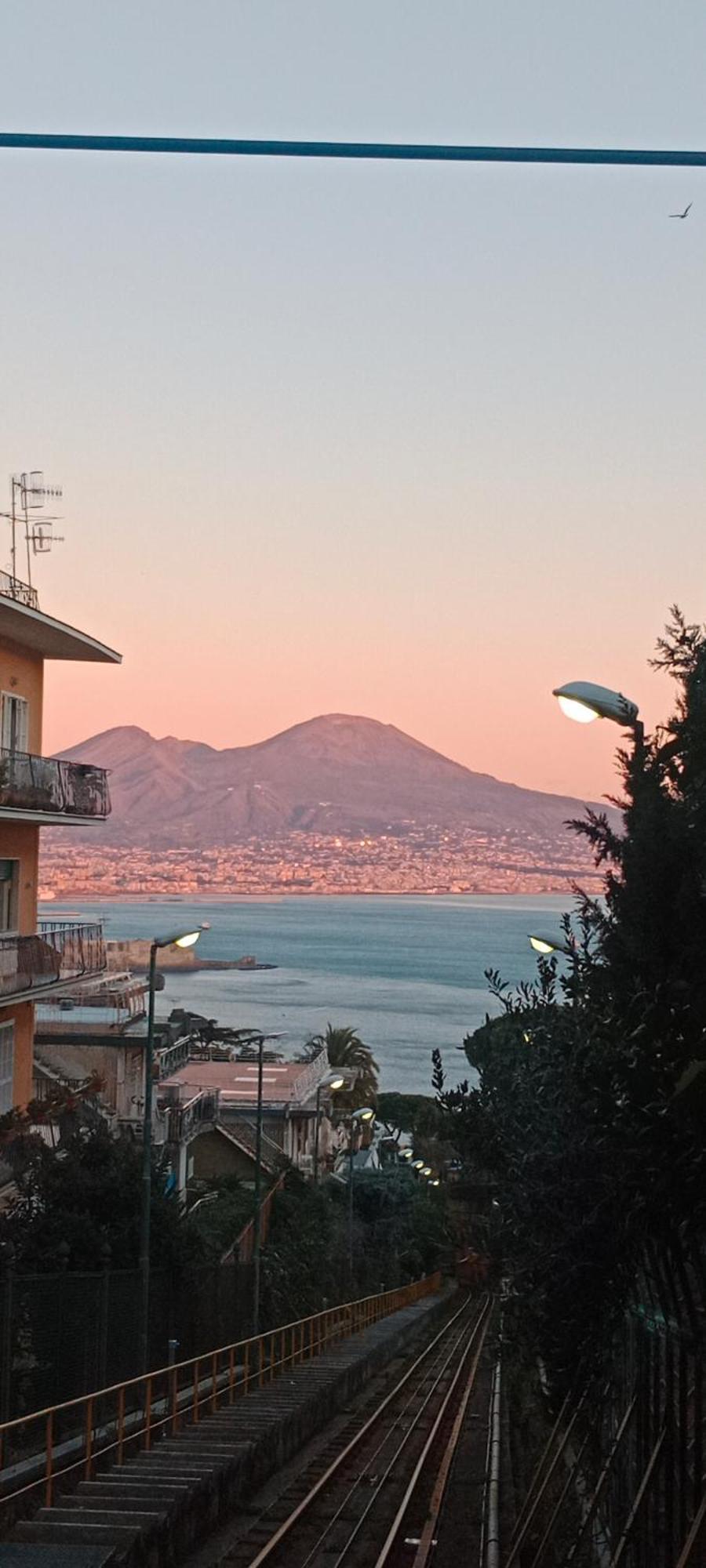 La Dimora Di Toto Hotell Neapel Exteriör bild