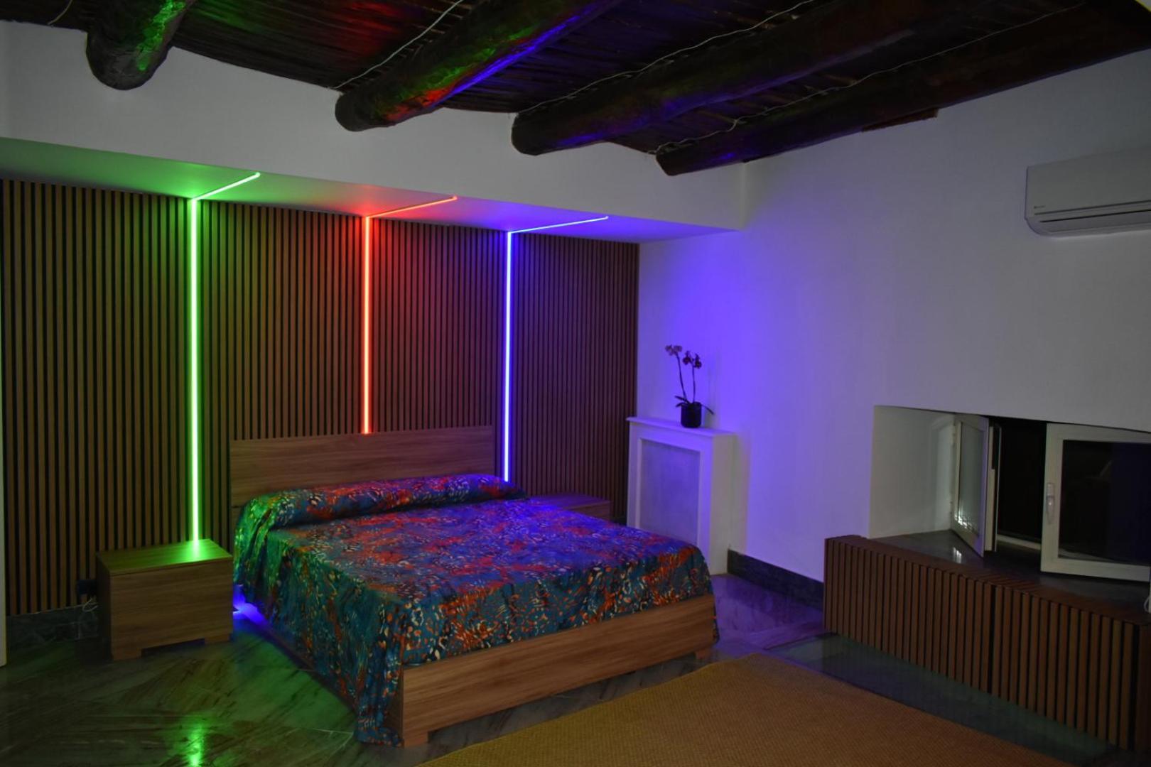 La Dimora Di Toto Hotell Neapel Exteriör bild